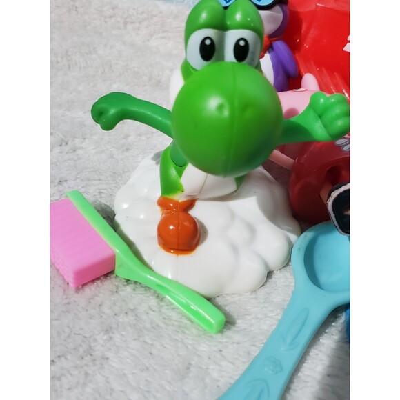 Mixed Random Kid Junk Drawer Toy Lot Snoopy TMNT Yoshi AS/IS - Picture 6 of 6